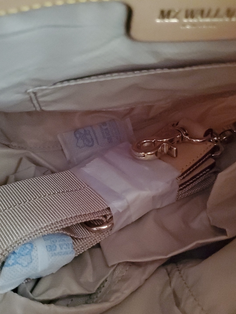 NWT MZ Wallace Neutral Quilted Small Metro Tote Deluxe Bag Zip Tote Buff - Picture 9 of 12